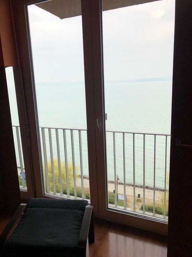 Club 218 Panoráma Apartman Siófok Exterior foto